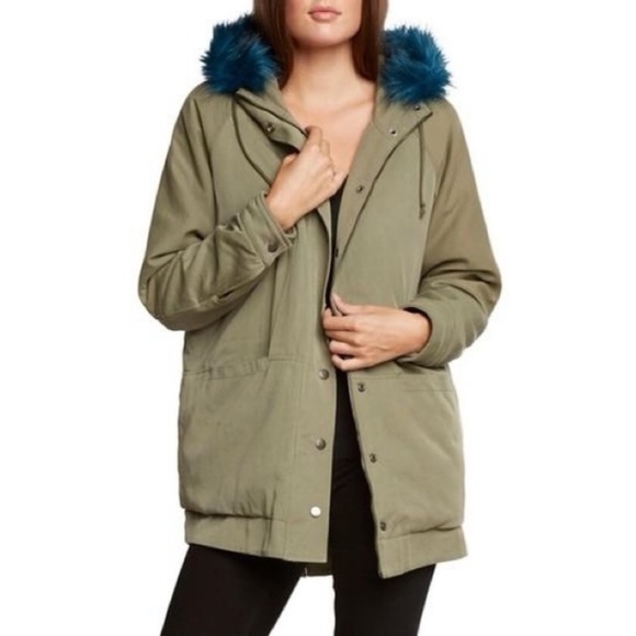 Anthropologie Jackets & Blazers - WILLOW AND CLAY Anorak Hooded Parka Jacket With Blue Fur Trim